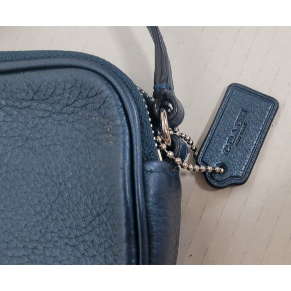 EUC Coach 53372 Blue Metallic Pebbled Leather Mini Crossbody Bag Wallet Purse - Picture 8 of 9
